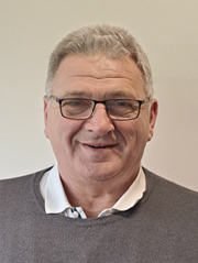 Manfred Sch�fer